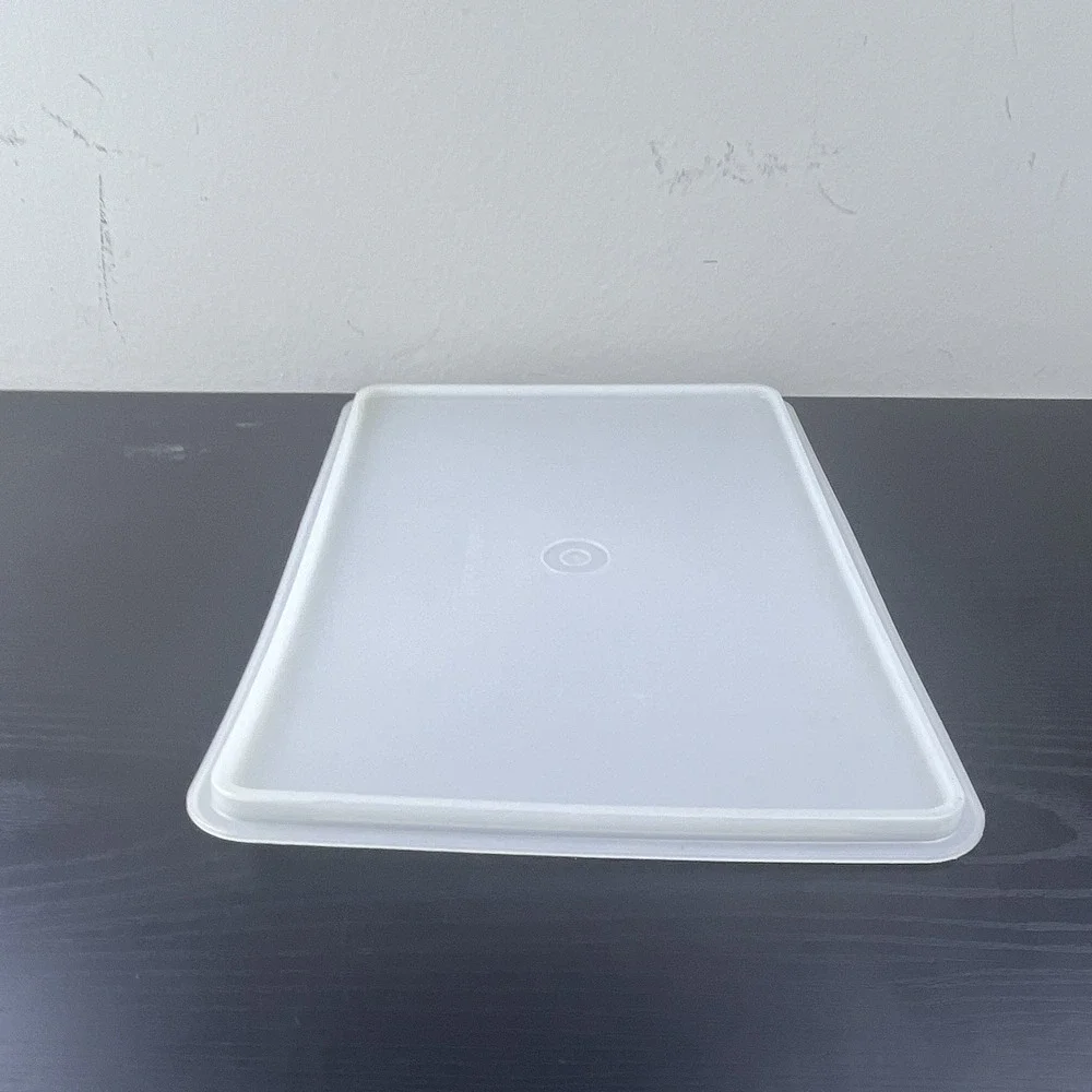 Tupperware 291-3 White Rectangular Replacement Lid 13.25